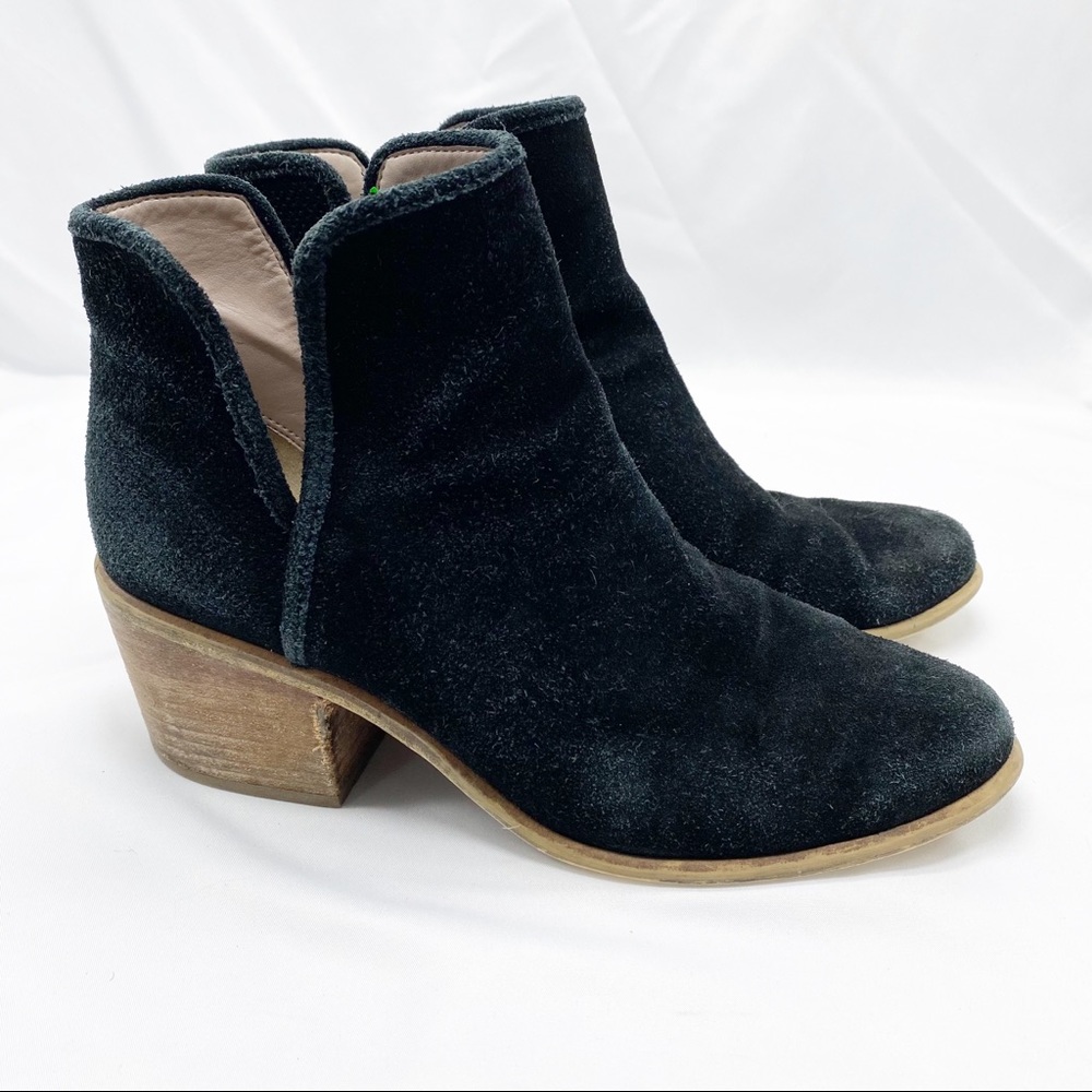 Hinge Black Suede Open Split Side Ankle Booties Chunky Block Heel 8